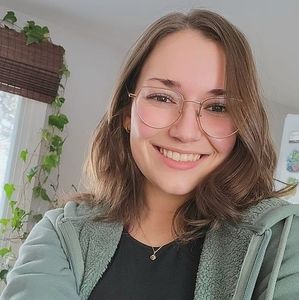 Meet your Posher, Audrey-anne